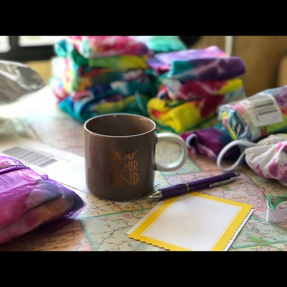 Closet Update 📫 please read - Picture 3 of 3